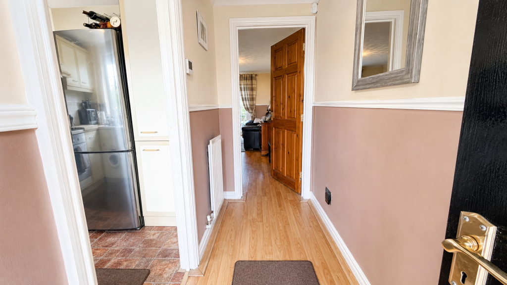 House in Stockport, Bridgehall, Adswood - View 4