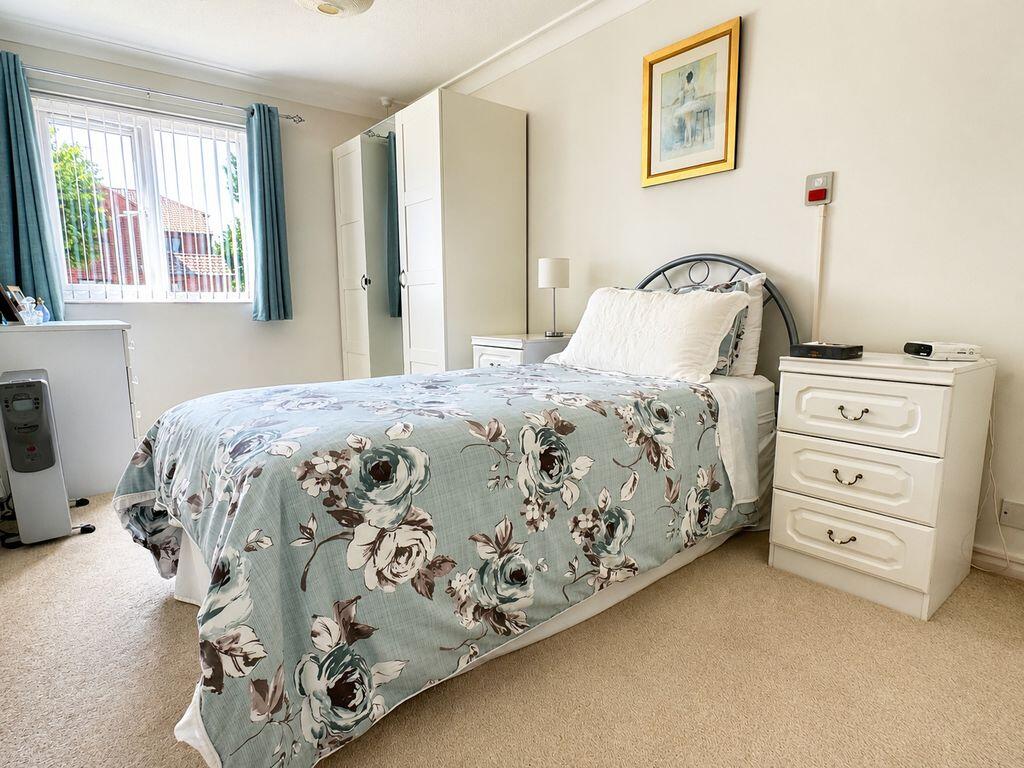 Apartment in Arun, Middleton on Sea - More