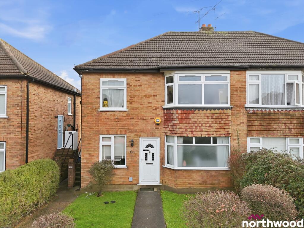 Main image of property: Doddinghurst Road, Brentwood, CM15