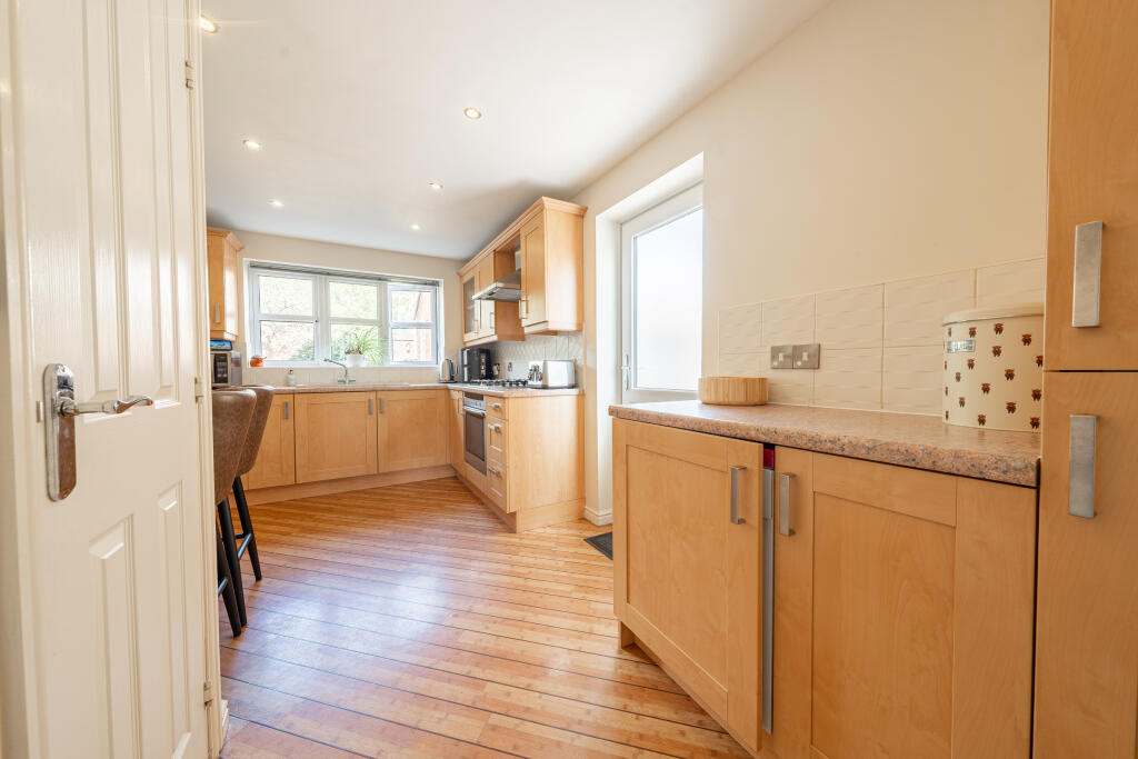 House in Leicester - More
