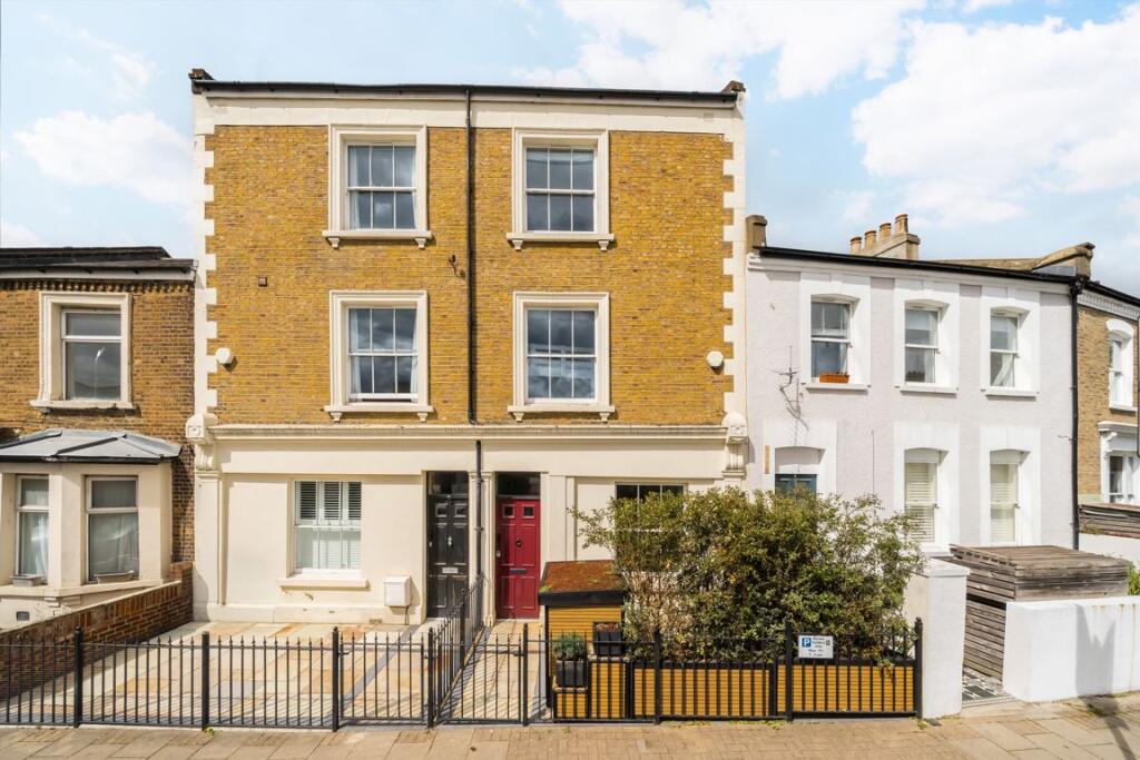 Main image of property: Rendlesham Road, Clapton