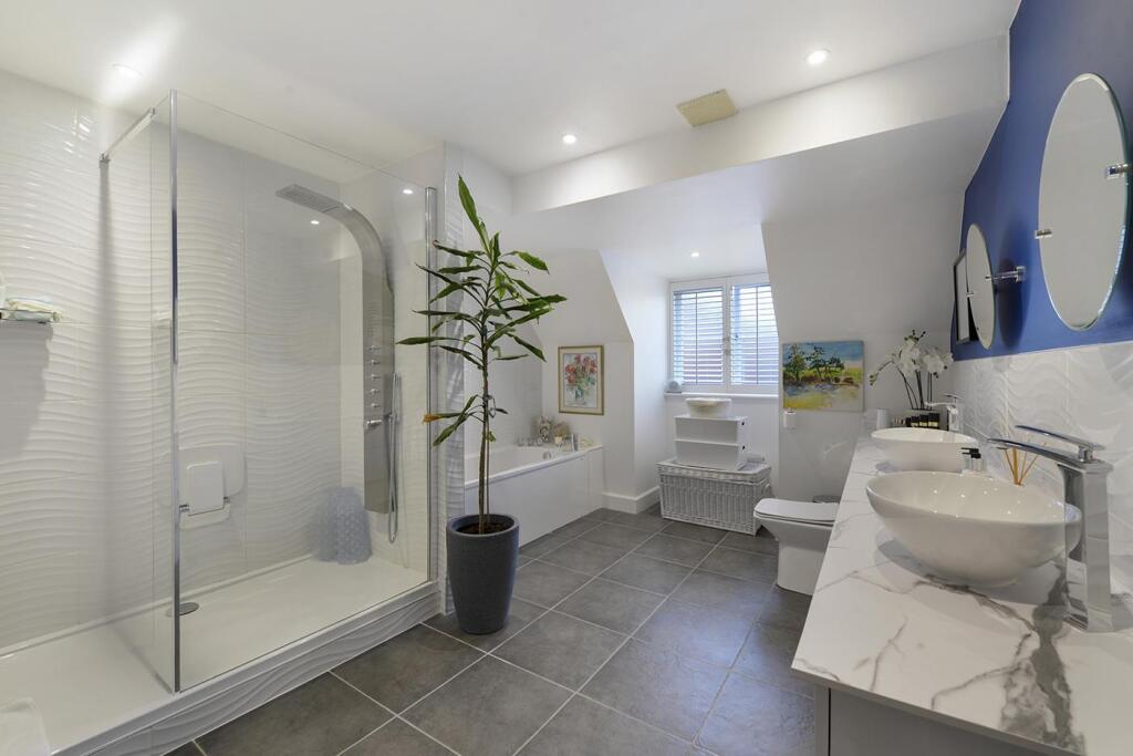 Braeburn Way, Kings Hill, ME19 4EA - View 4