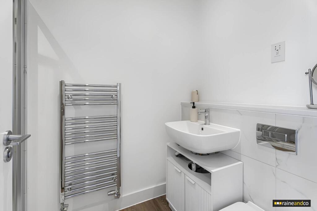 Additional image 9 of Overfield Close, Hatfield