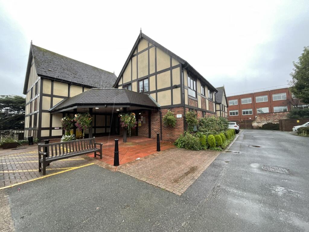 Main image of property: 123 The Cedars, Abbey Foregate, Shrewsbury, SY2 6BY