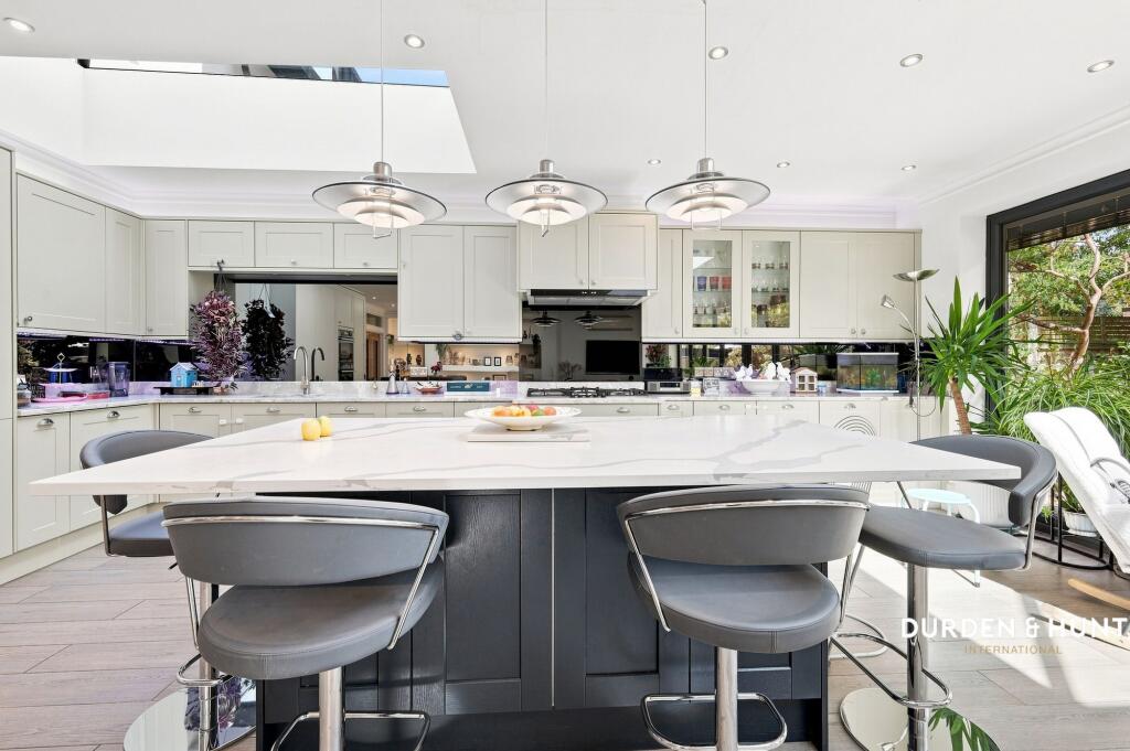 House in London - More