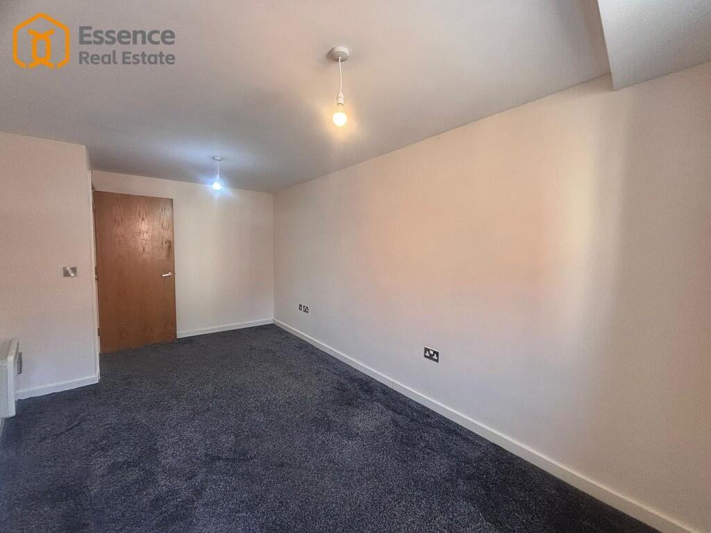 Apartment in Birmingham - More