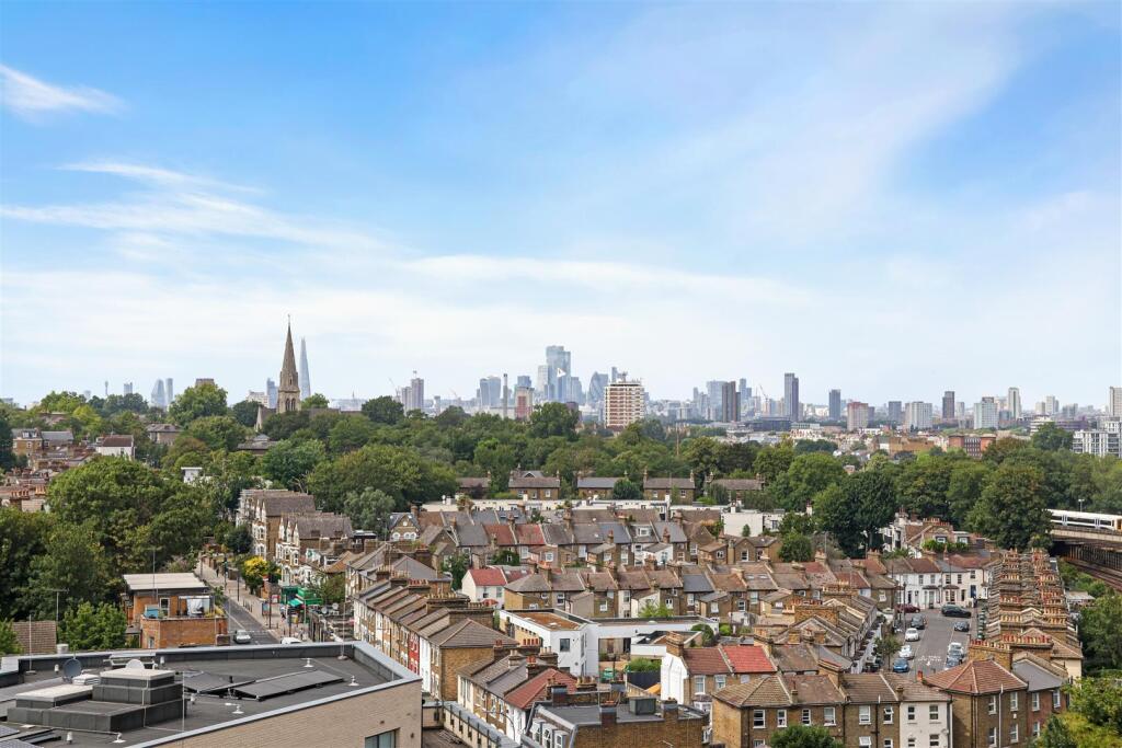 Apartment in London - View 4