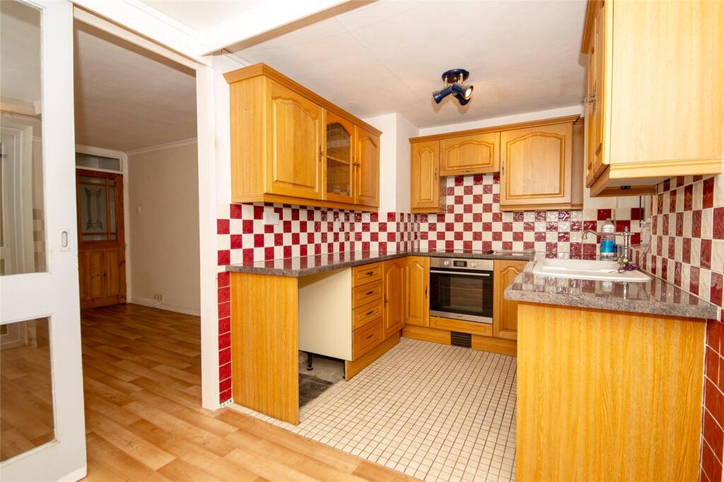Inglewood Court, Liebenrood Road, Reading, RG30 photo 4
