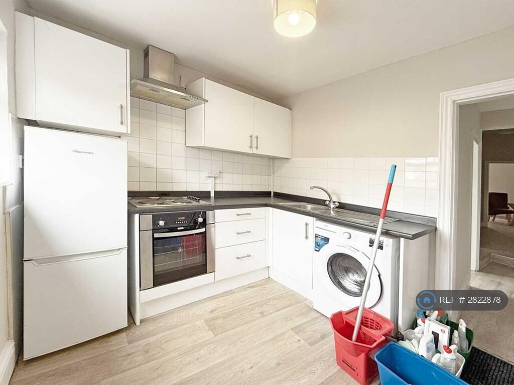Apartment in Warrington, Westy, Latchford - More