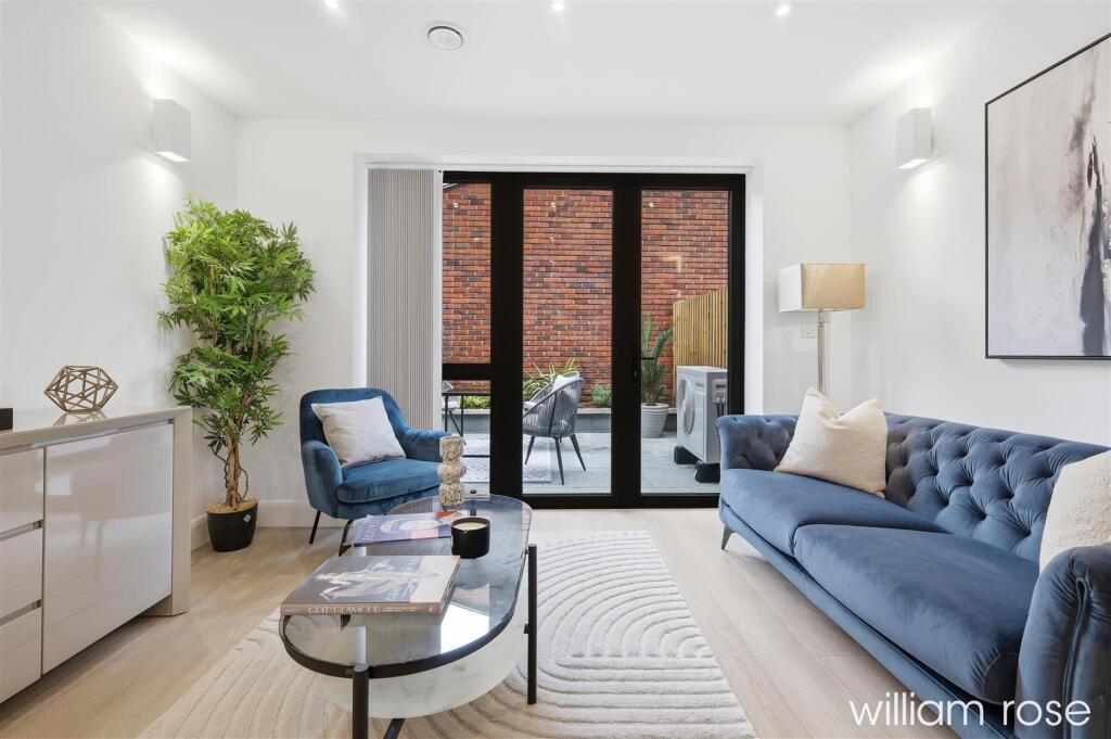 House in Ilford - View 5