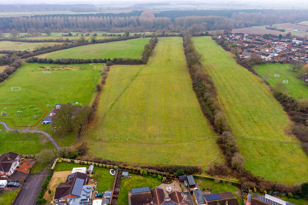 Main image of property: Lot 3 Comprising 6.58 Acres, Land At, Elkesley, Retford, Nottinghamshire, DN22 8AZ