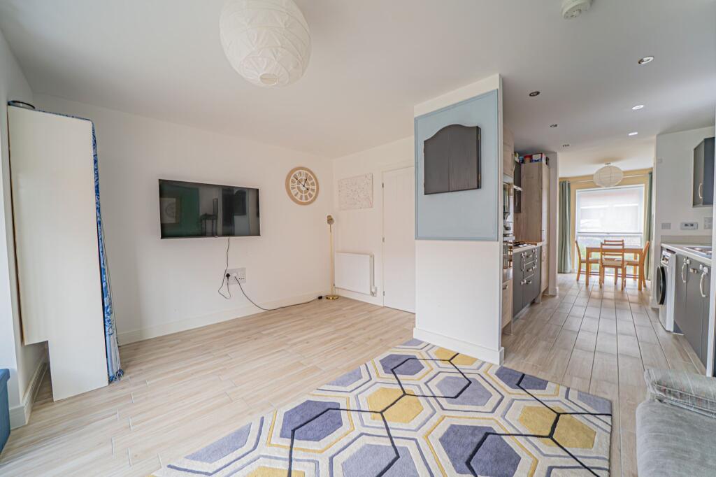 House in Solihull, West Midlands - View 3