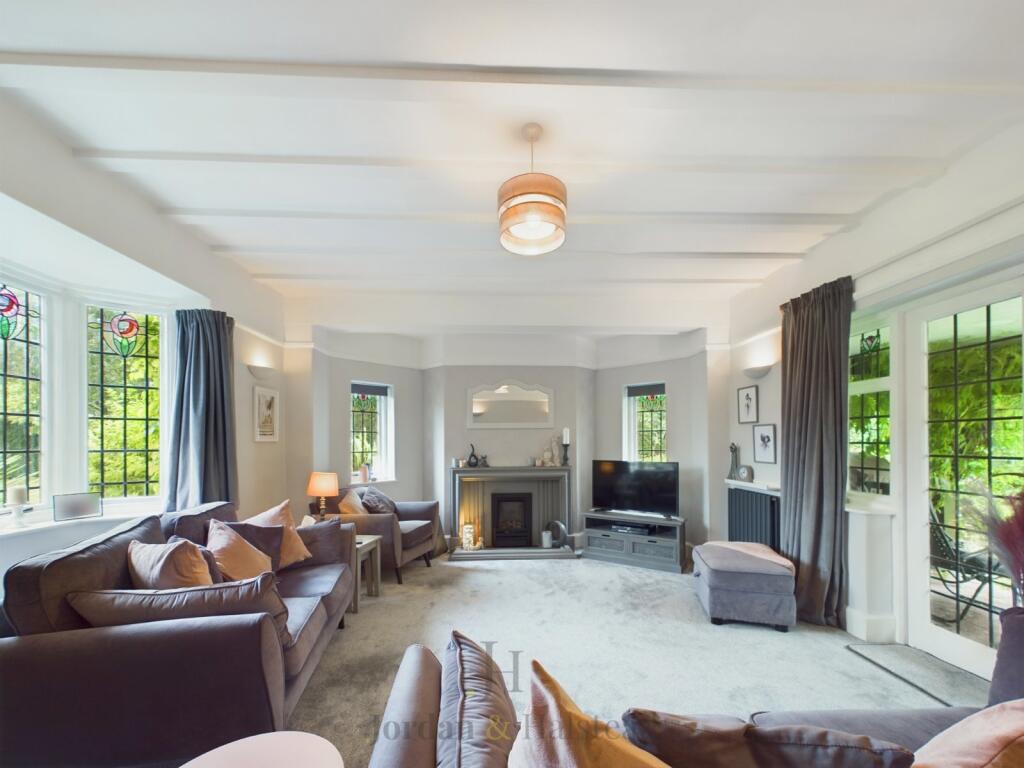 Hillside Road, Frodsham, Cheshire, WA6 photo 3