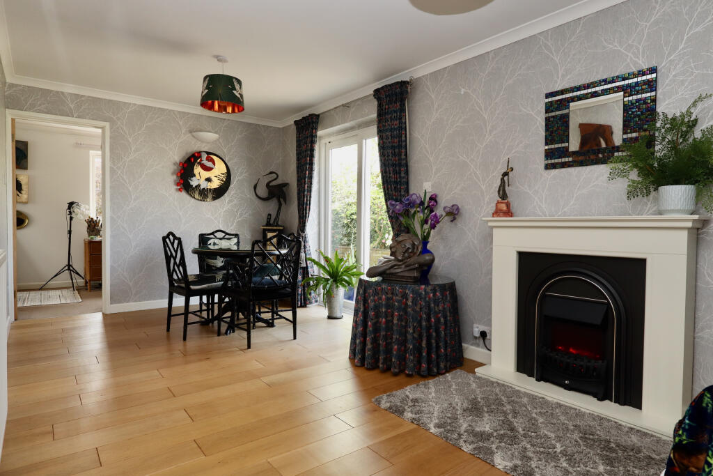 Additional image 6 of Holman Close, Glastonbury, Somerset