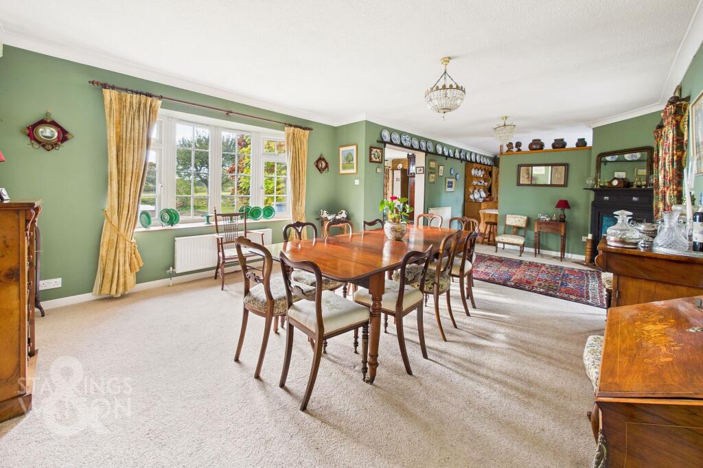 Lingwood Road, Blofield, Norwich photo 2