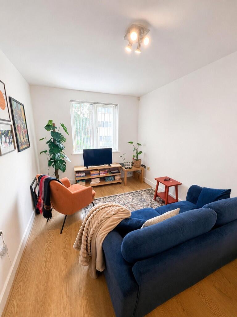 Main image of property: The Shackles, Police Street, Manchester, Greater Manchester, M30