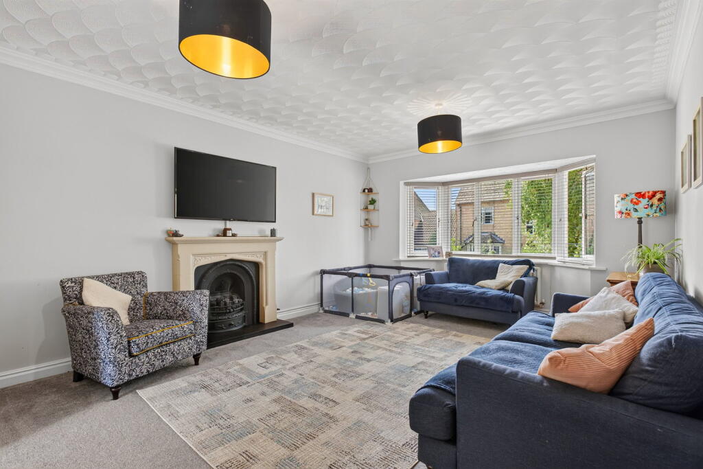 House in Brigstock - More
