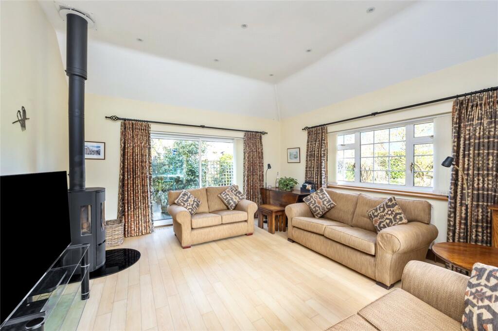 The Drive, Maresfield Park, Maresfield, East Sussex, TN22 - View 4