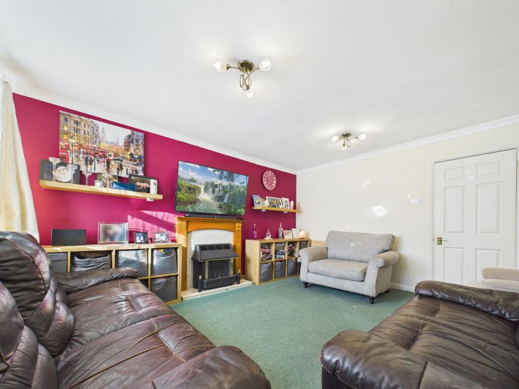 Newbery Close, Tilehurst, RG31 – pohled 2