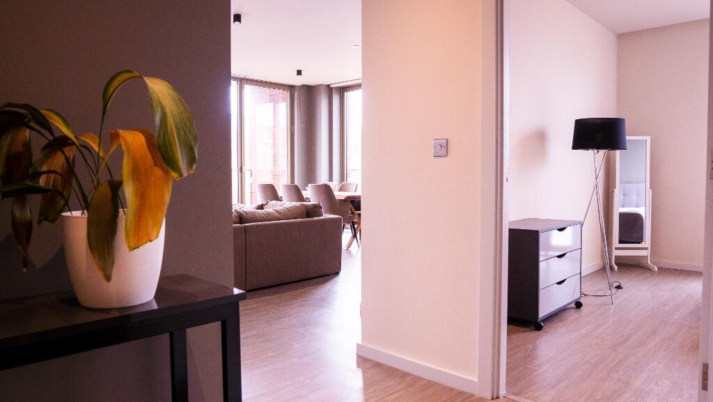 Apartment in Manchester - View 5