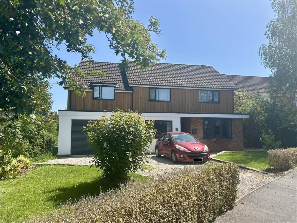 Main image of property: Teme Avenue, Malvern