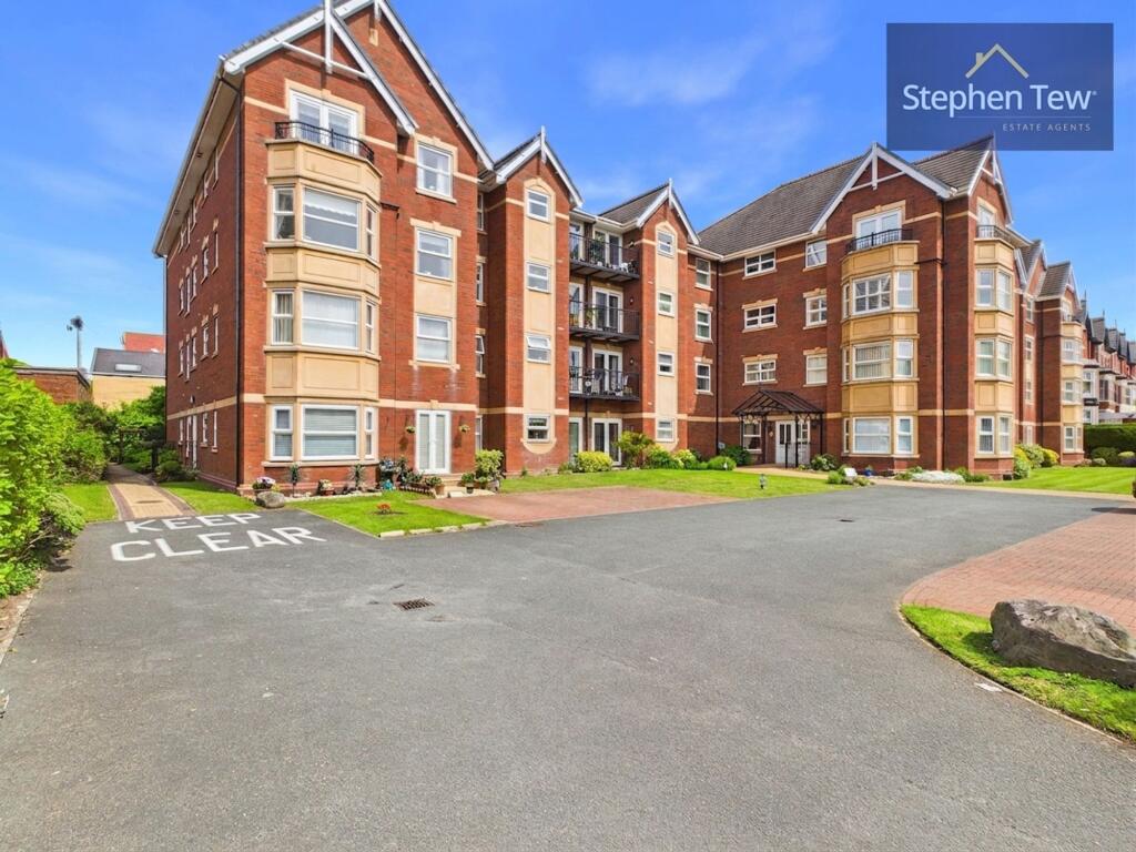 Main image of property: Clifton Drive South, Lytham St. Annes, FY8