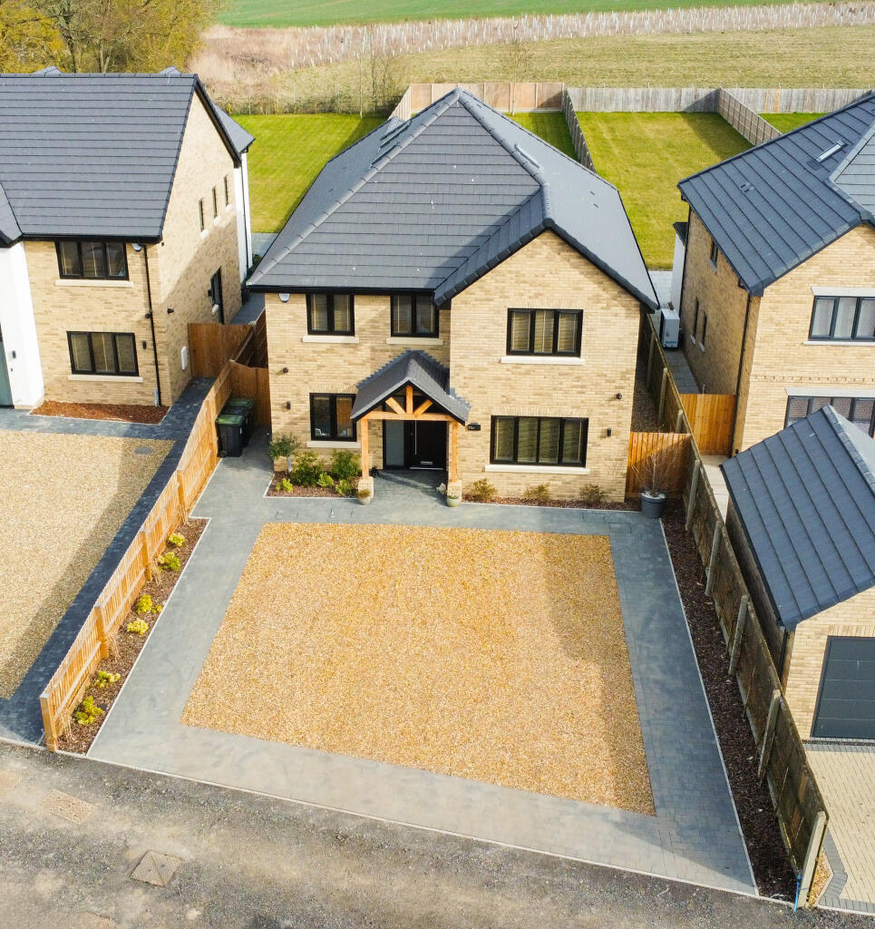 Main image of property: Shefford Road, Meppershall, SG17