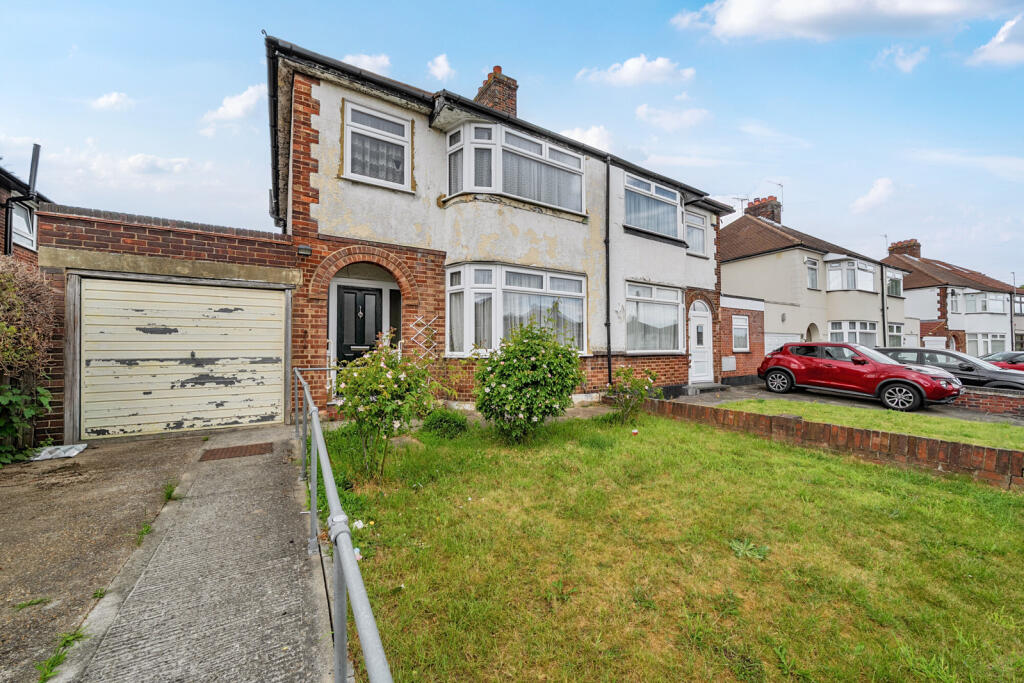 Main image of property: Hook Lane, Welling