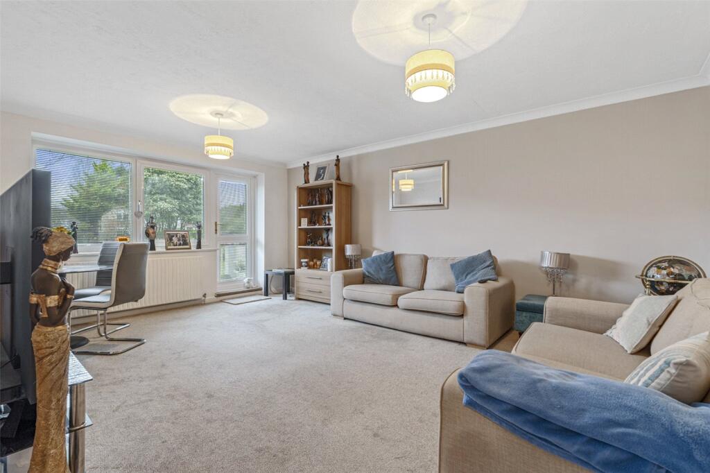 Apartment in Worthing, West Worthing - View 3