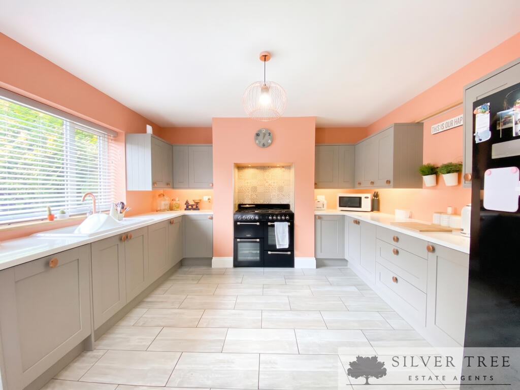 House in Scarborough, North Yorkshire - View 3