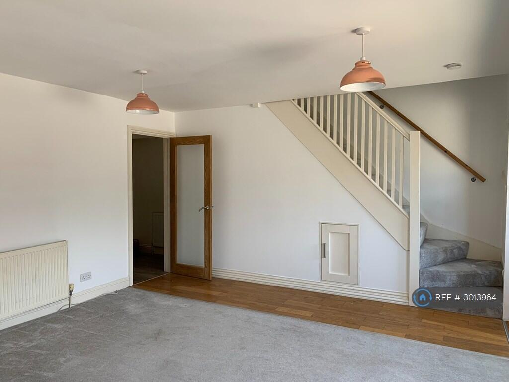 House in Dartford - View 3