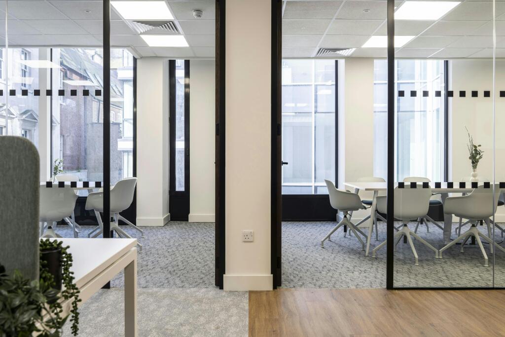 10 Great Turnstile By Ben Parker14.jpg