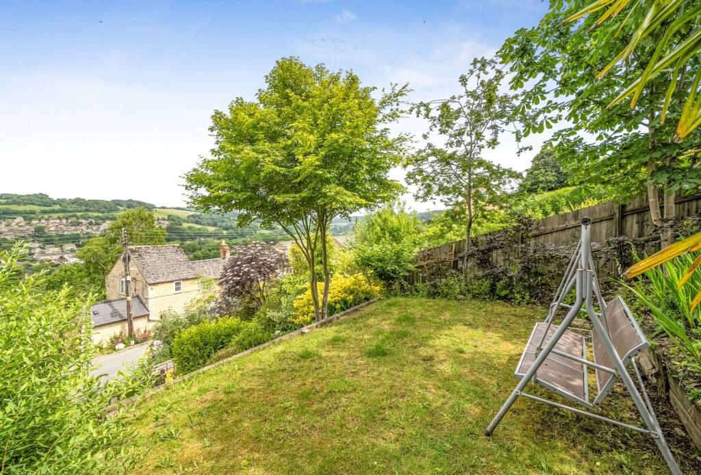 Summer Street, Stroud, Gloucestershire, GL5 photo 3