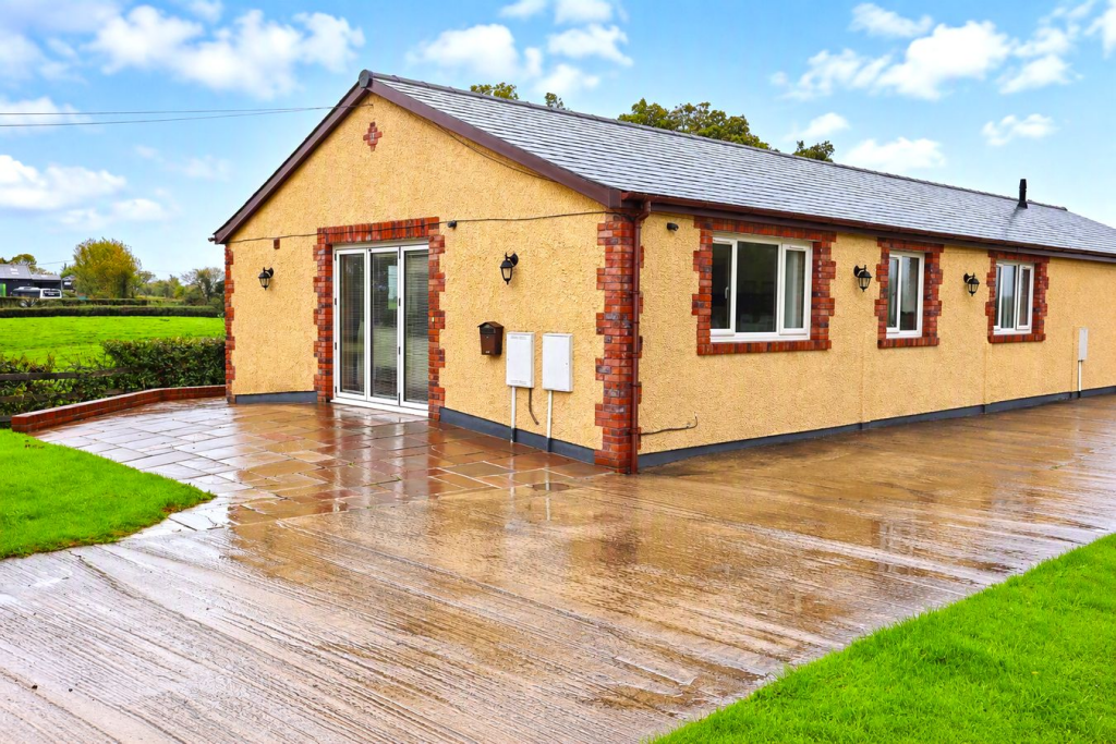 Moss Side Lane, Stalmine, Poulton-le-Fylde, FY6 photo 4