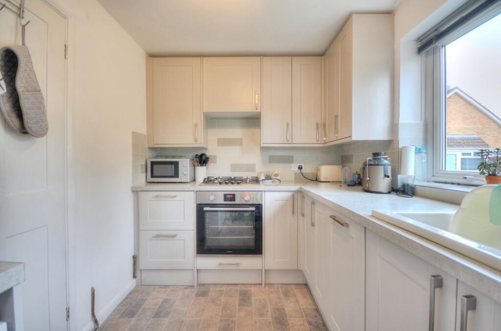 House in Portsmouth - View 5