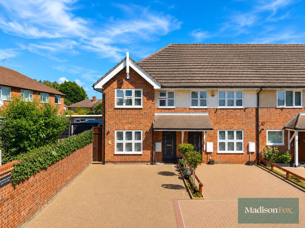 Main image of property: Silver Birch Mews, Ilford, Essex, IG6