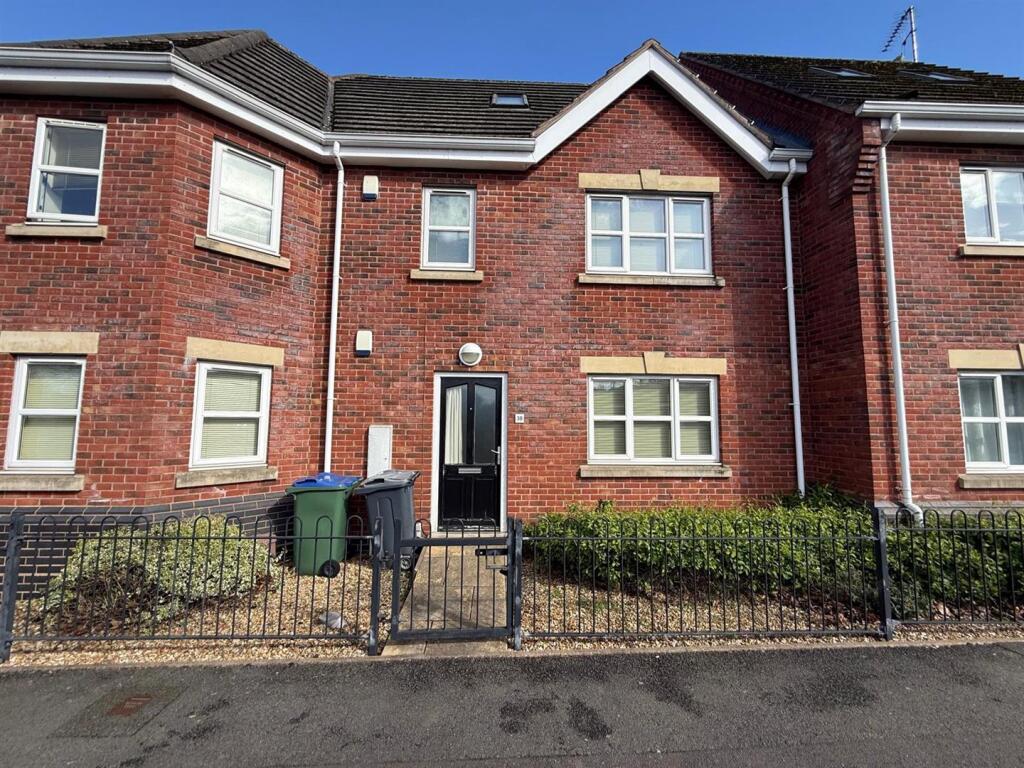 Mossvale Close, Cradley Heath, West Midlands