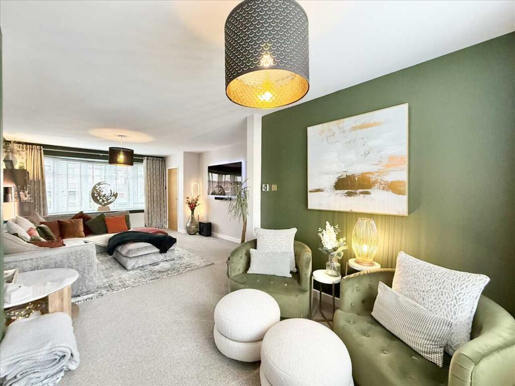 House in Rushcliffe, Cotgrave - More