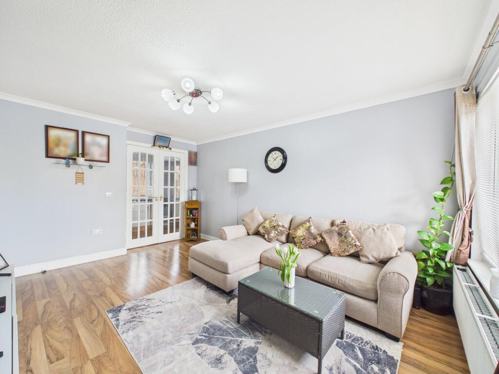Barra Avenue, Coatbridge photo 2