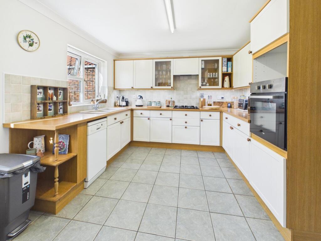 House in East Lindsey, Little London, Tetford - More