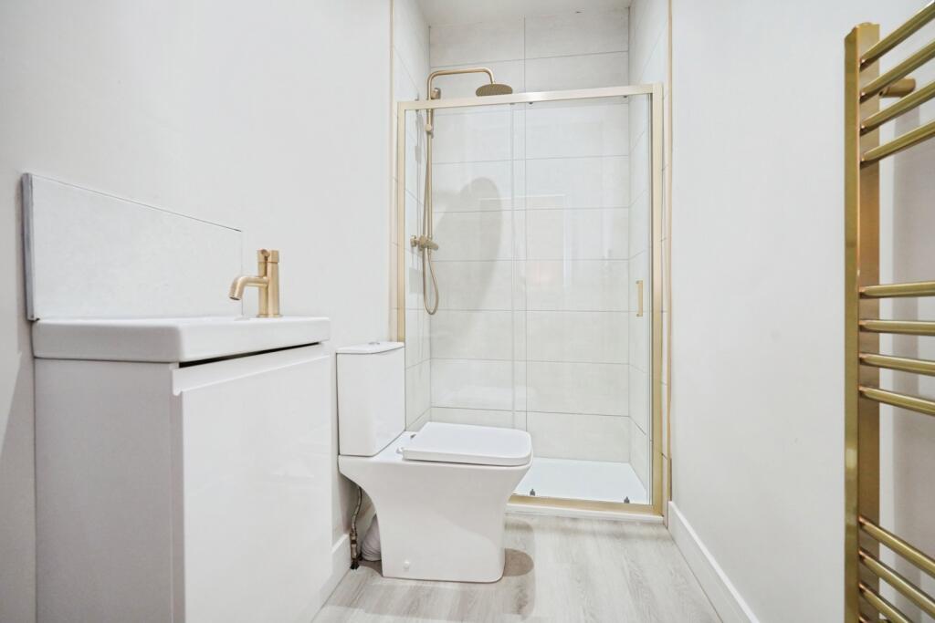 House in North West Leicestershire, Leicestershire - View 5