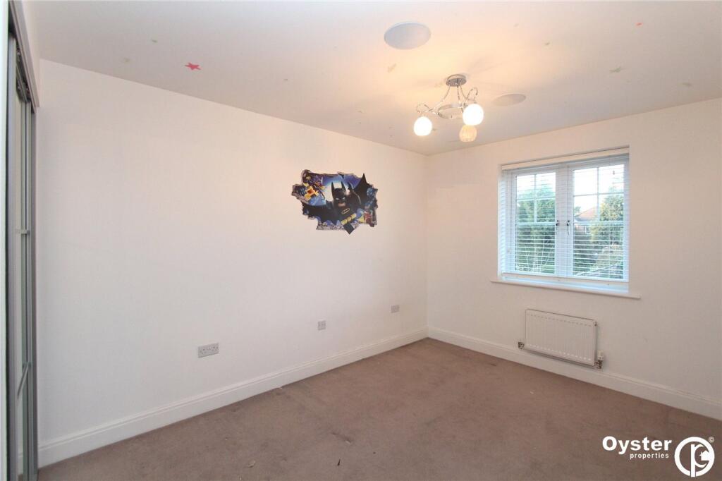 House in Harrow - View 5