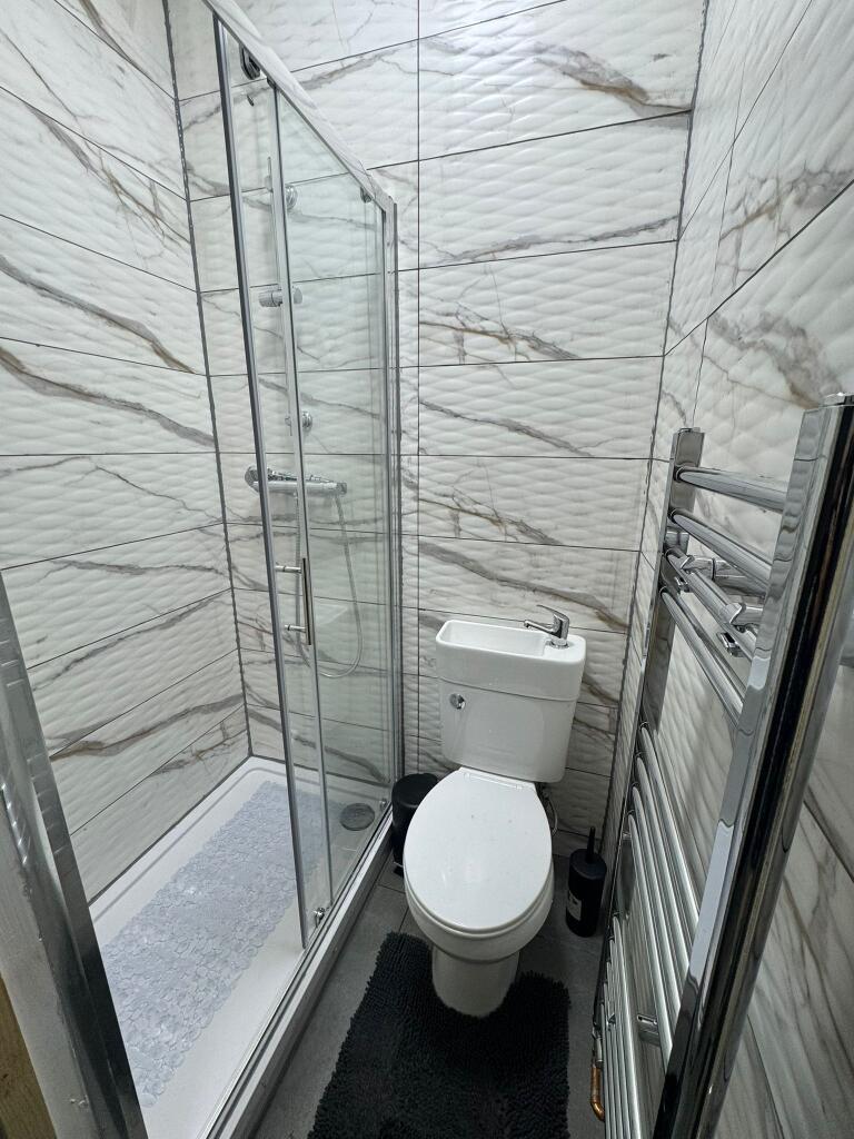 Additional image 8 of Rooms Available In Ryde Park Rd, B45