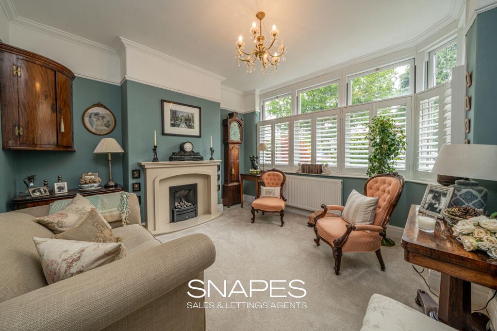 Moss Lane, Bramhall, SK7 photo 4