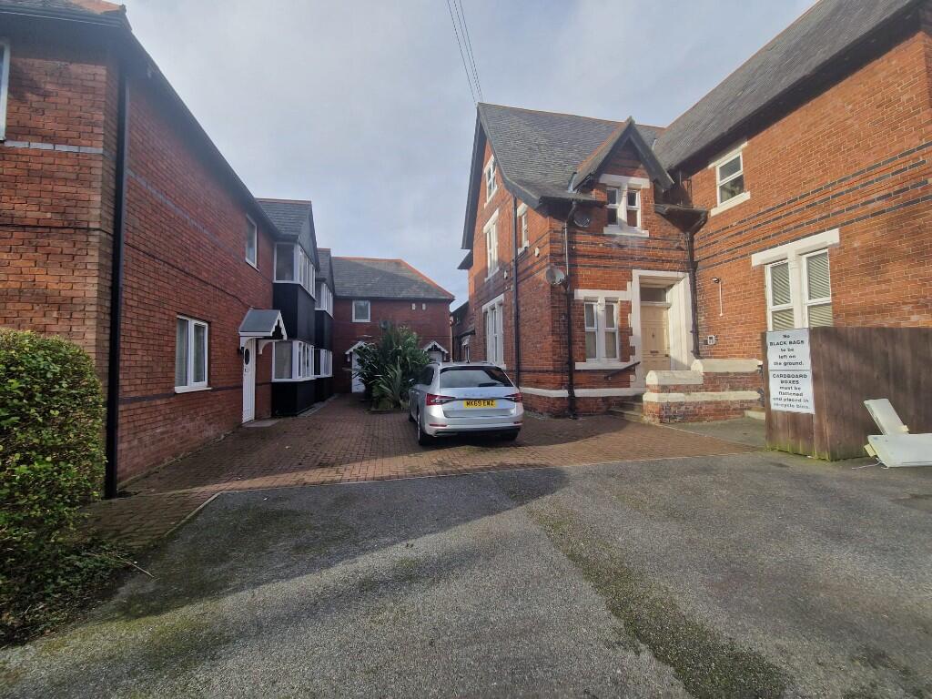 Main image of property: 11 Homeside, Westoe Village, South Shields, Tyne And Wear, NE33