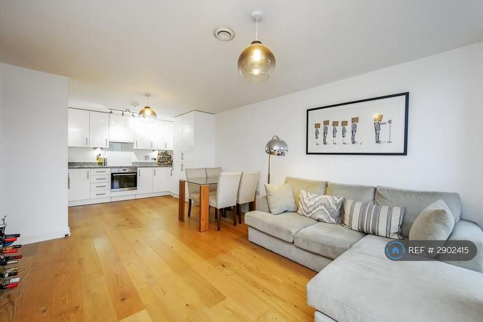 Main image of property: Chesworth Court, London, E1