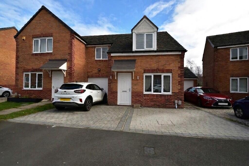 Main image of property: Hedley Close, New Kyo, Stanley