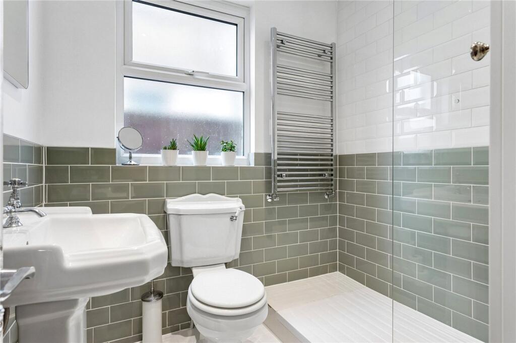 Apartment in London, Summerstown - More