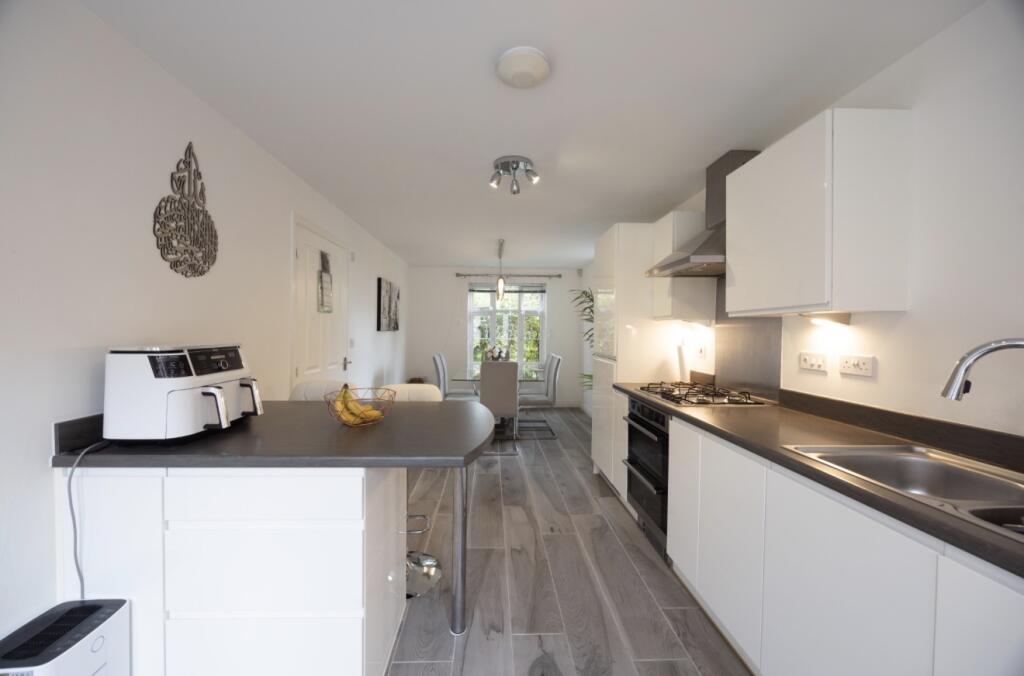 House in Newport, Liswerry - View 4