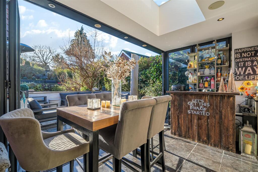 Braybrooke Road, Wargrave, Reading, Berkshire, RG10 photo 2